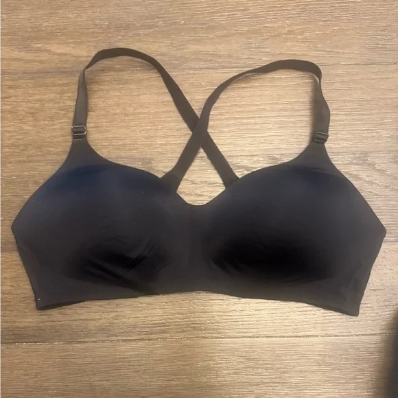 Torrid Seamless Black Bra wireless torrid curve size 38D - Picture 1 of 2